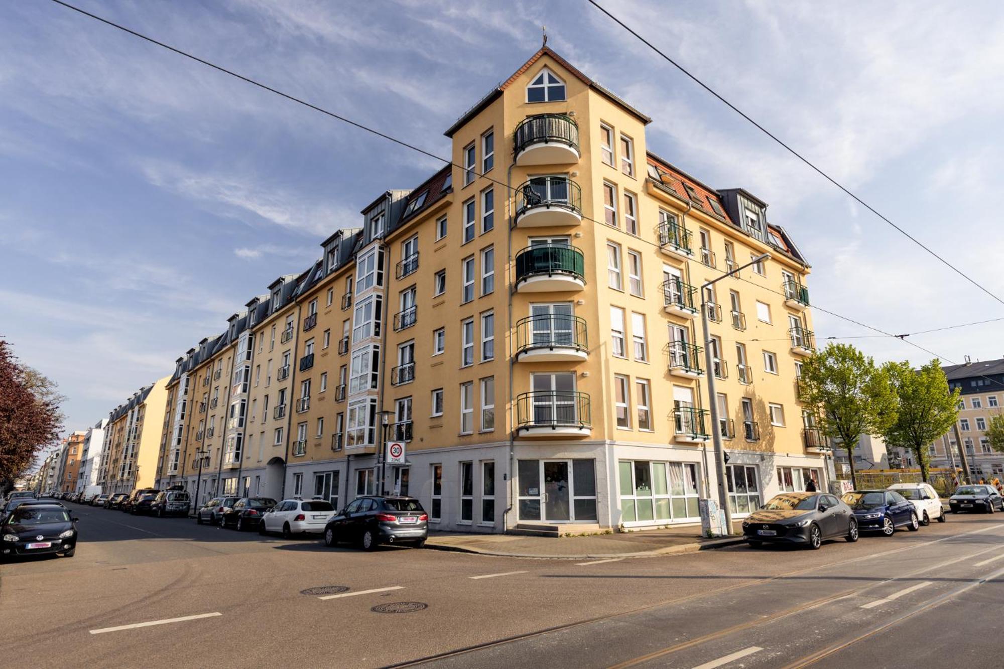 Pineapple Apartments Dresden Mitte II - Free Parking Buitenkant foto
